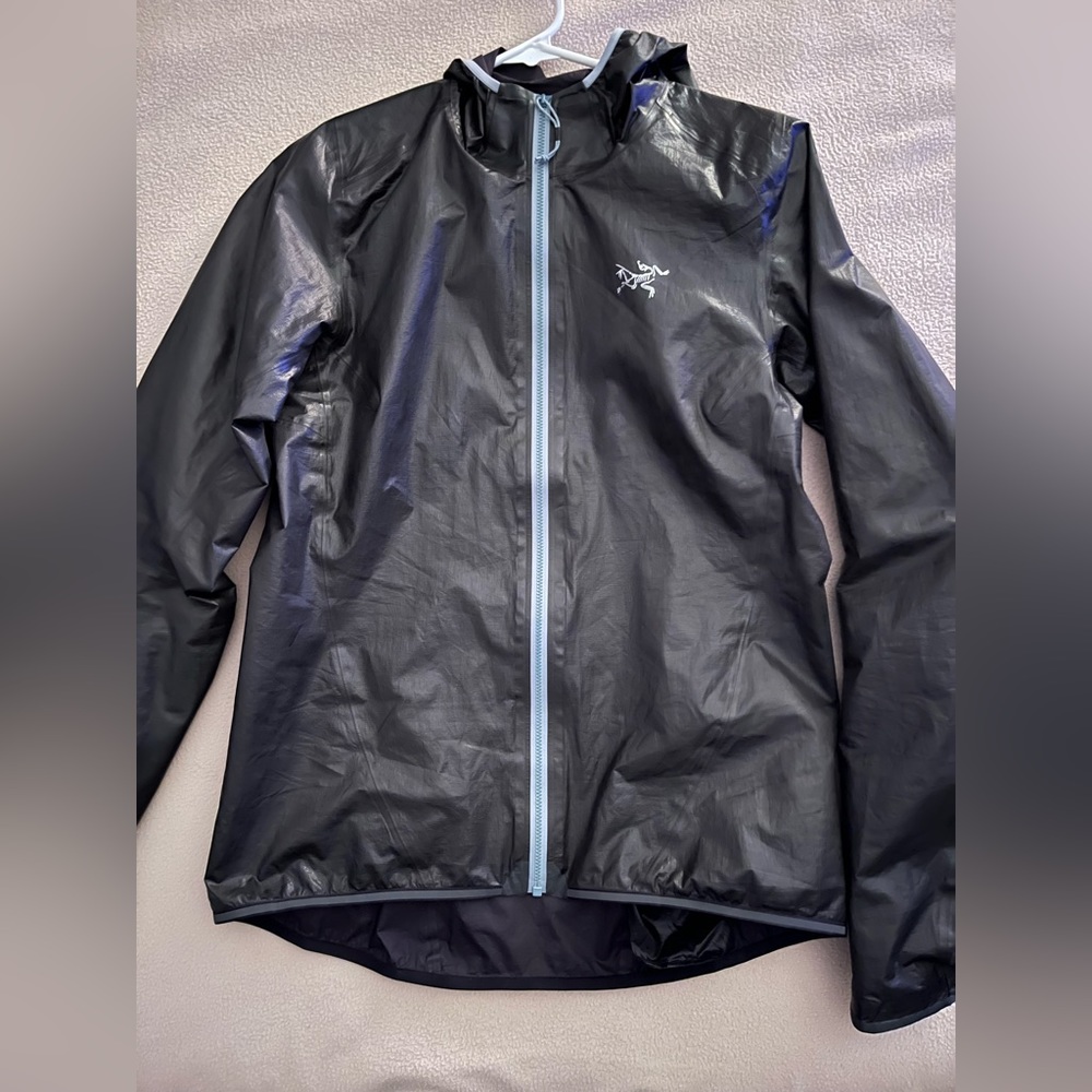 Arc'teryx Norvan SL Hoodie Women's Small
